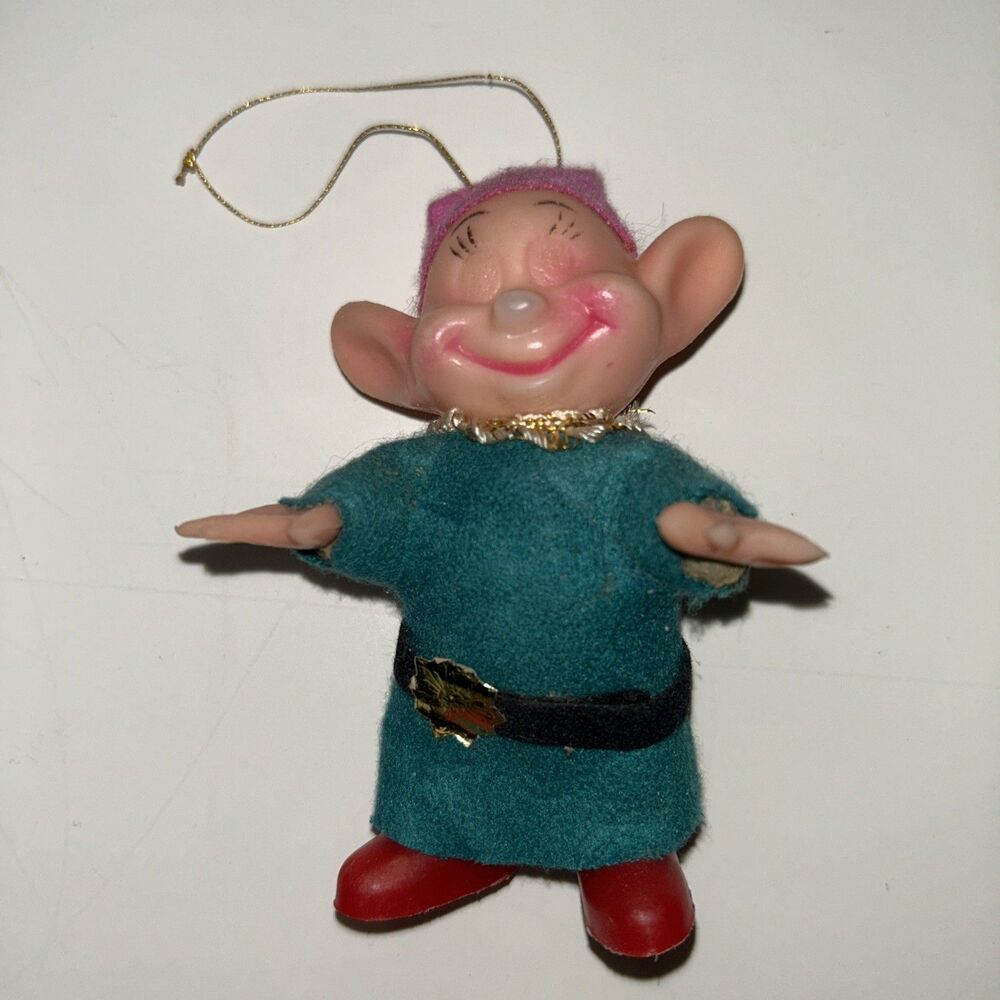 Vtg Christmas Ornament Snow White Dwarf DOPEY Walt Disney Made in Honk Kong